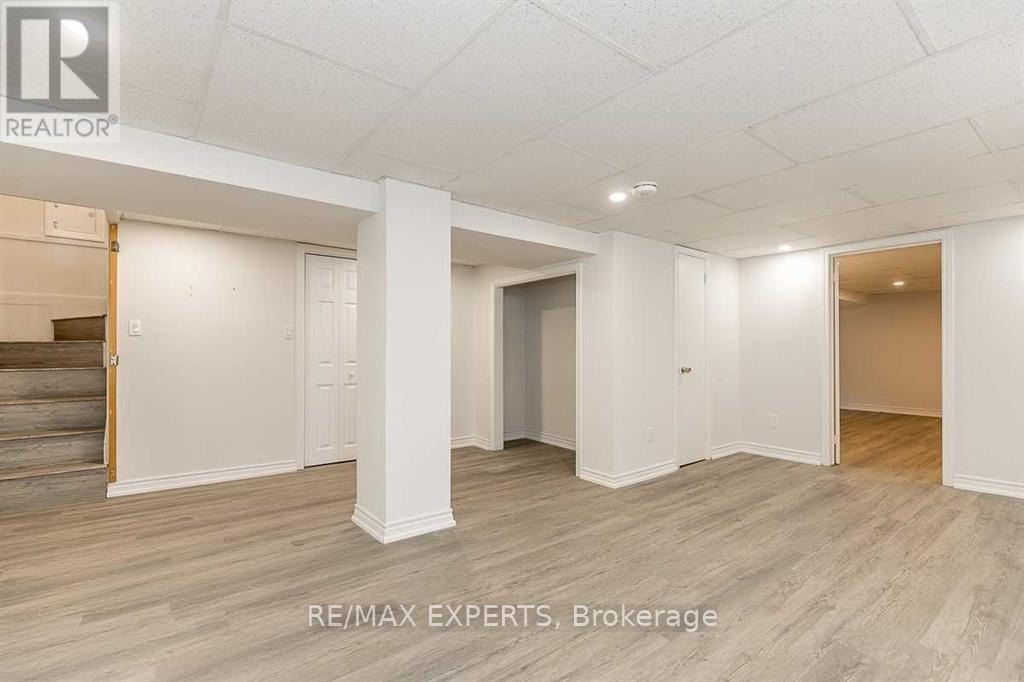 529 Burnham Street Property Photo 25