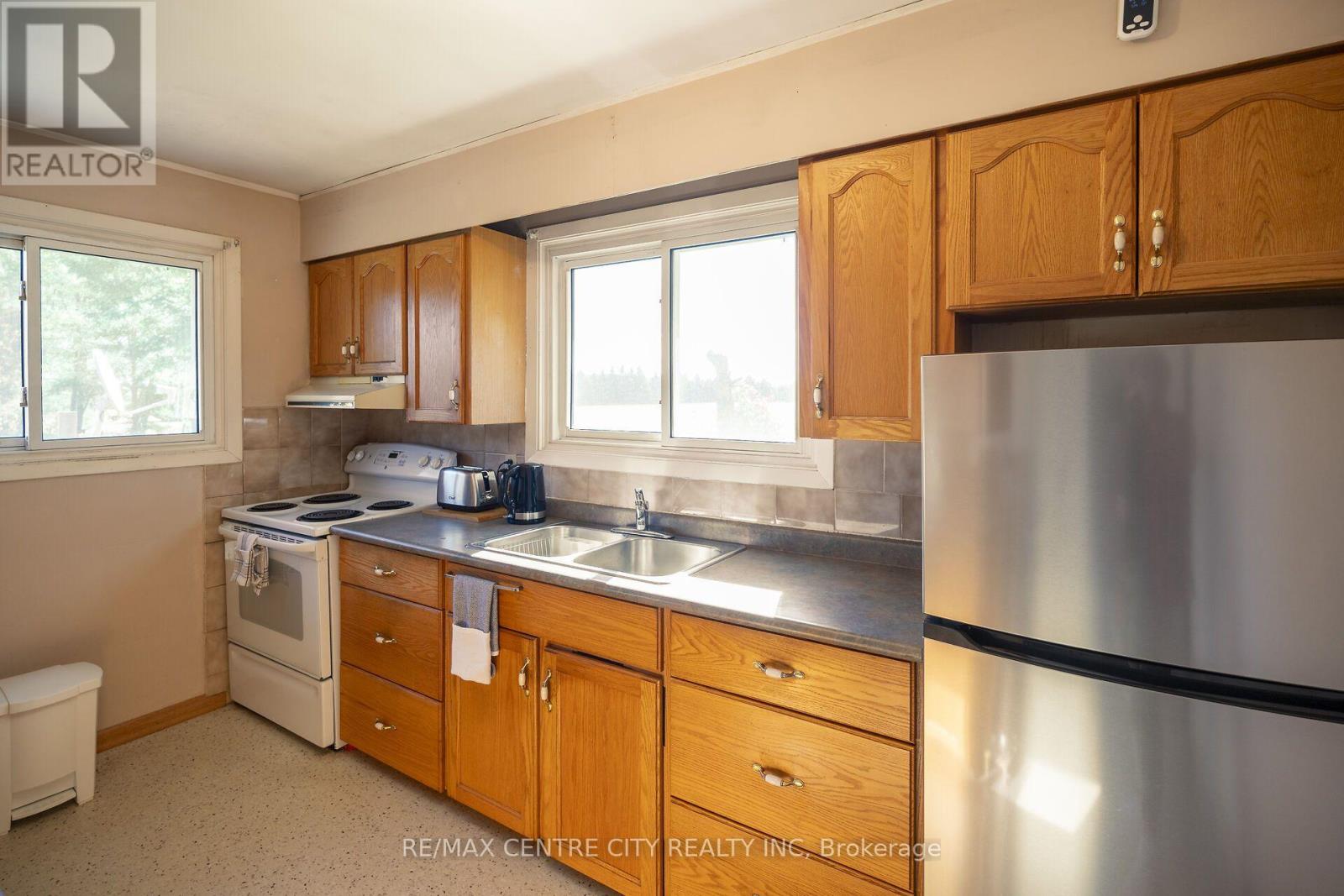 20952 Rebecca Road Property Photo 26