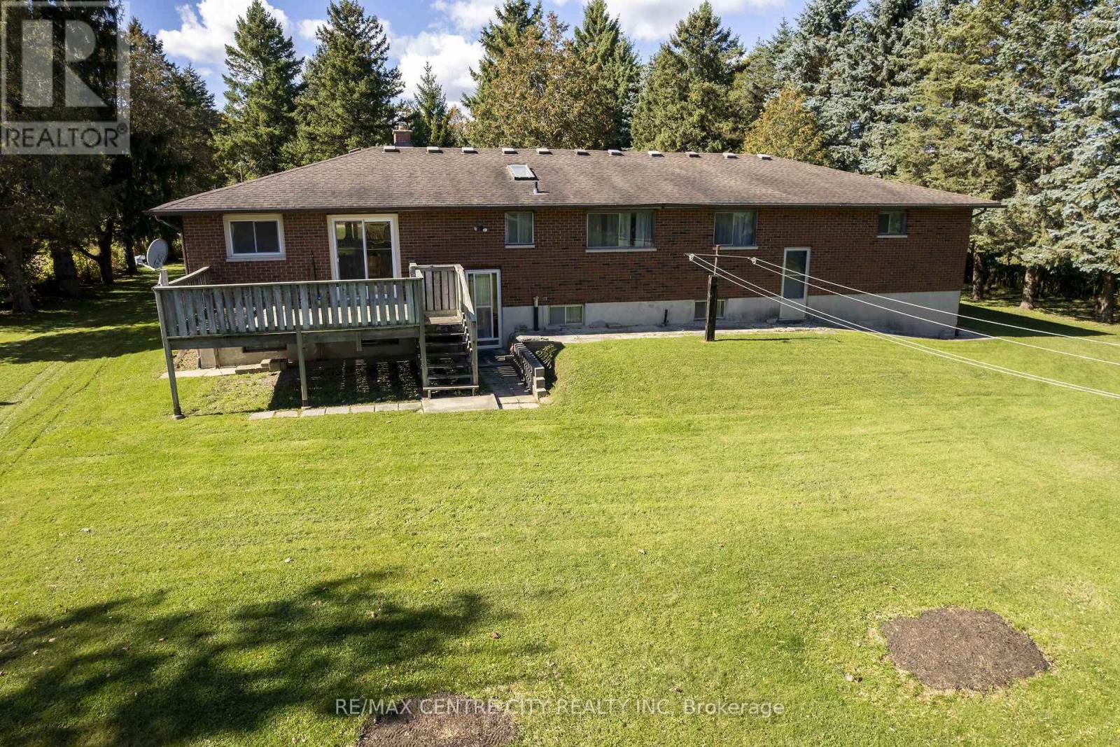 20952 Rebecca Road Property Photo 37
