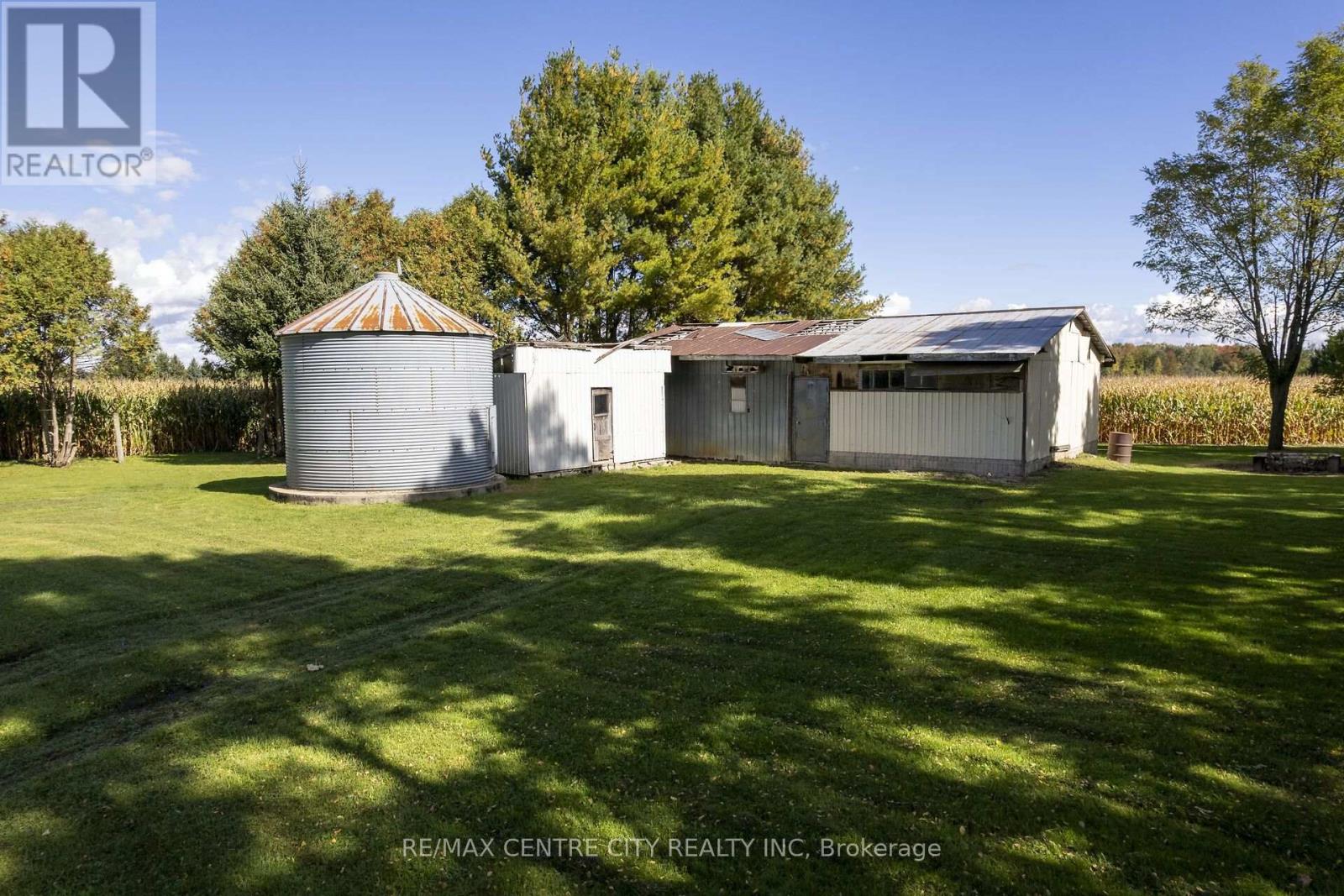 20952 Rebecca Road Property Photo 38