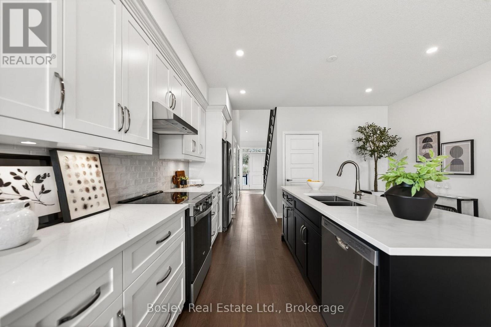 273 Harrison Street Property Photo 8