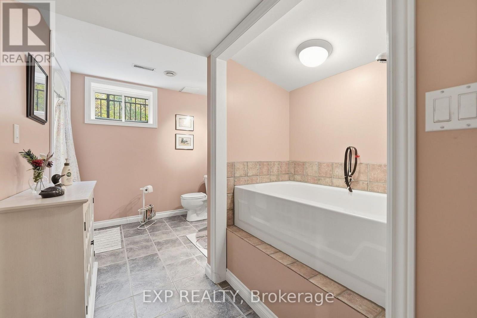 49 Blue Heron Drive Property Photo 33