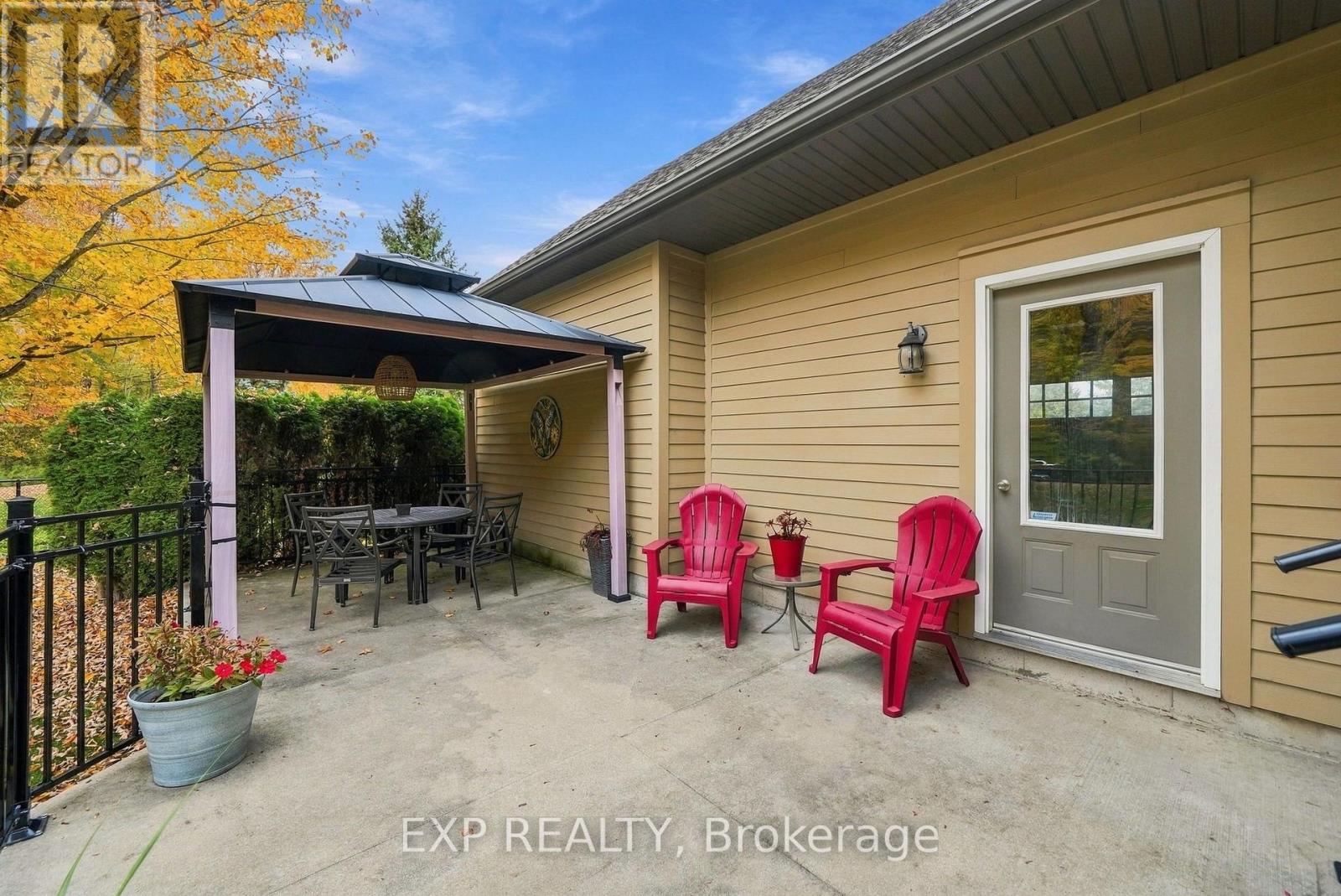 49 Blue Heron Drive Property Photo 39