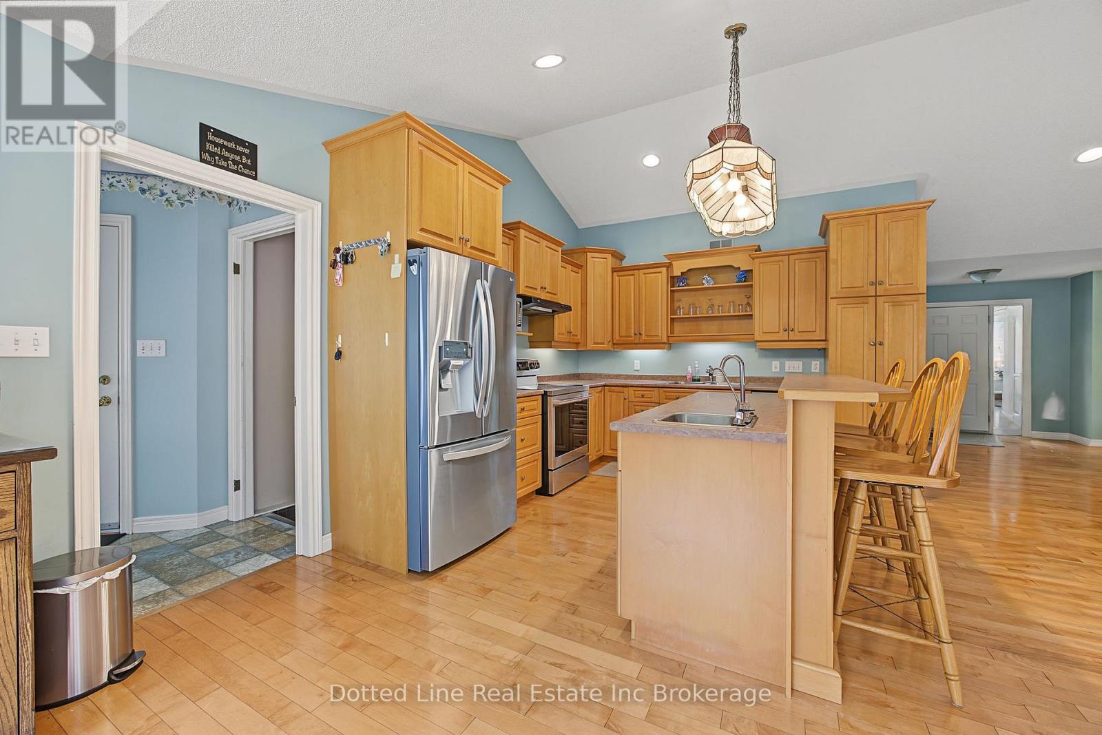1324 Mall Road Property Photo 16