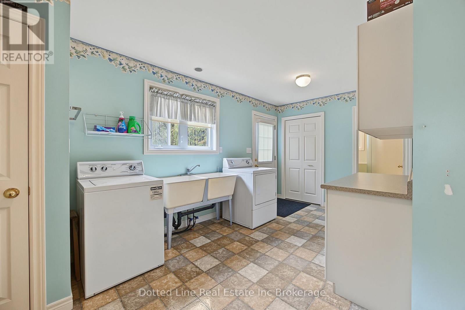 1324 Mall Road Property Photo 29