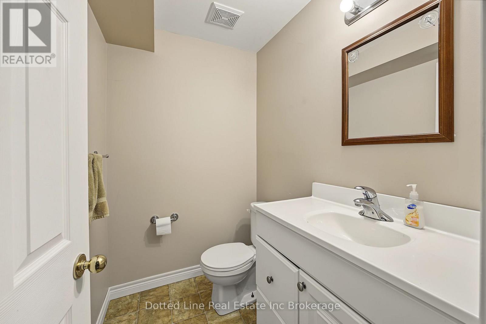 1324 Mall Road Property Photo 33