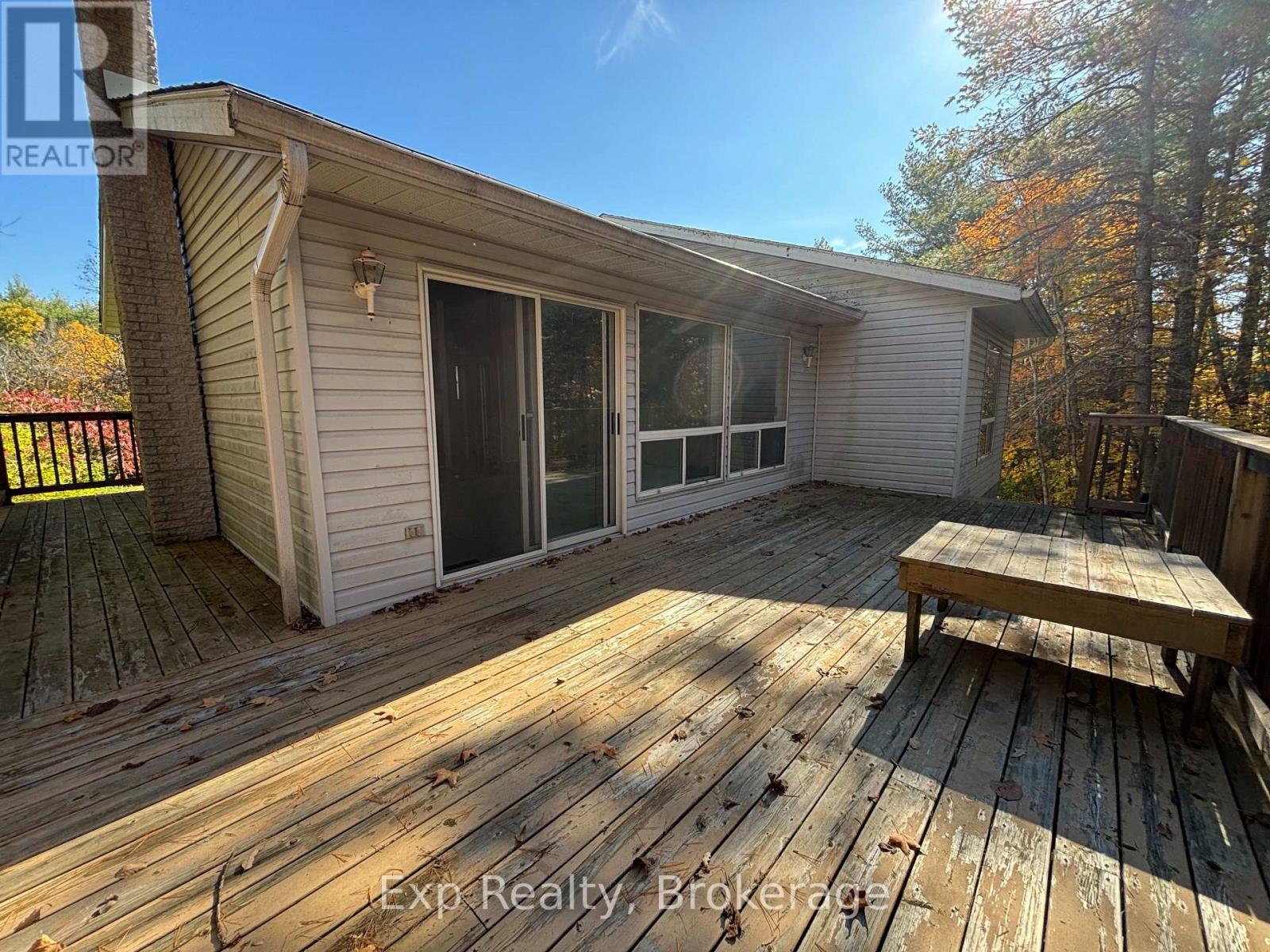 794 Pinegrove Road Property Photo 1