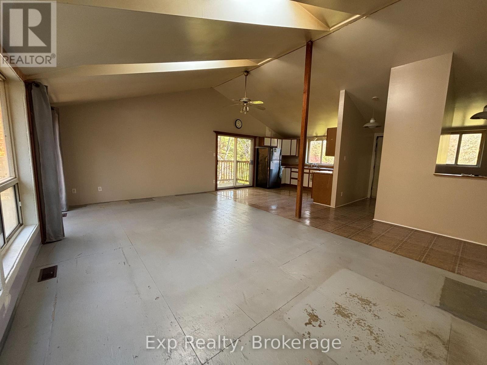 794 Pinegrove Road Property Photo 10