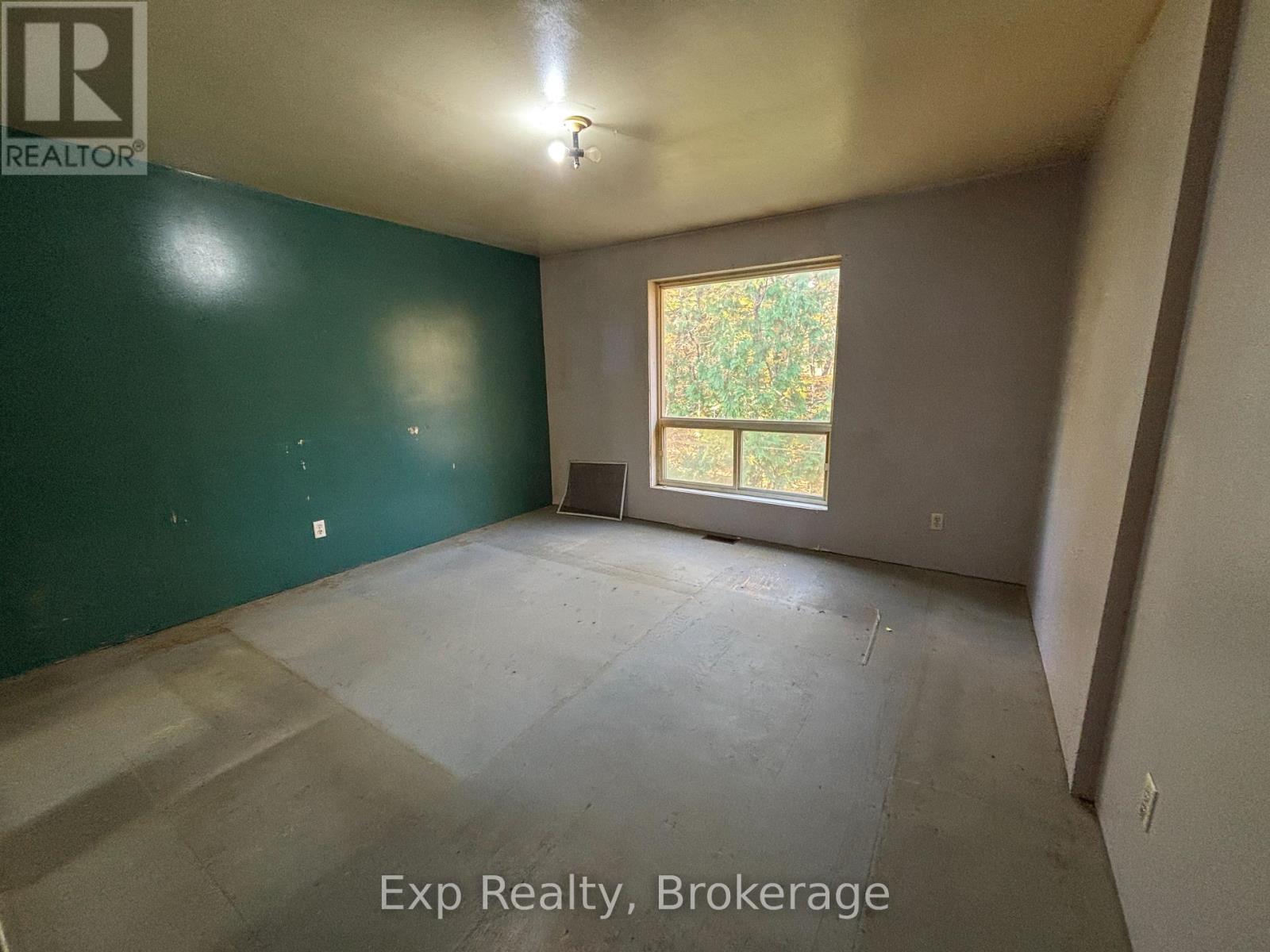 794 Pinegrove Road Property Photo 13