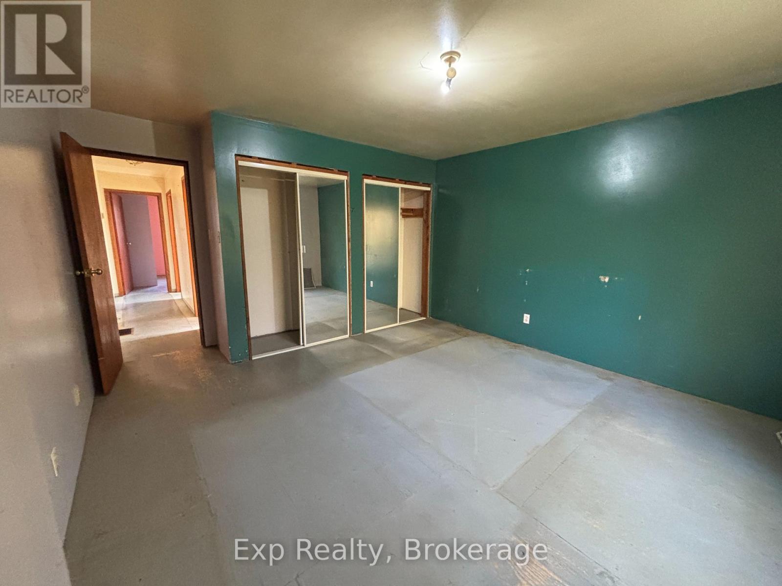 794 Pinegrove Road Property Photo 14