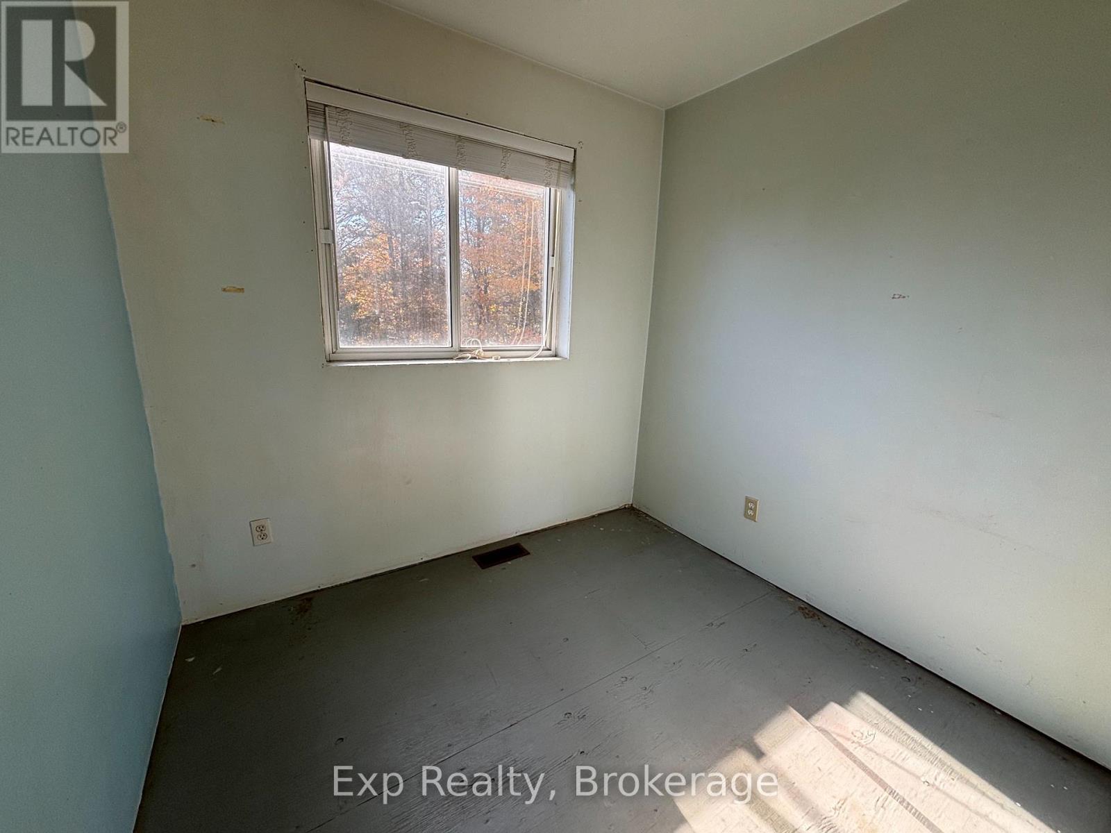 794 Pinegrove Road Property Photo 15