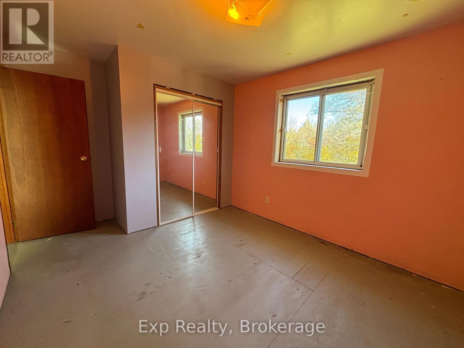 794 Pinegrove Road Property Photo 16