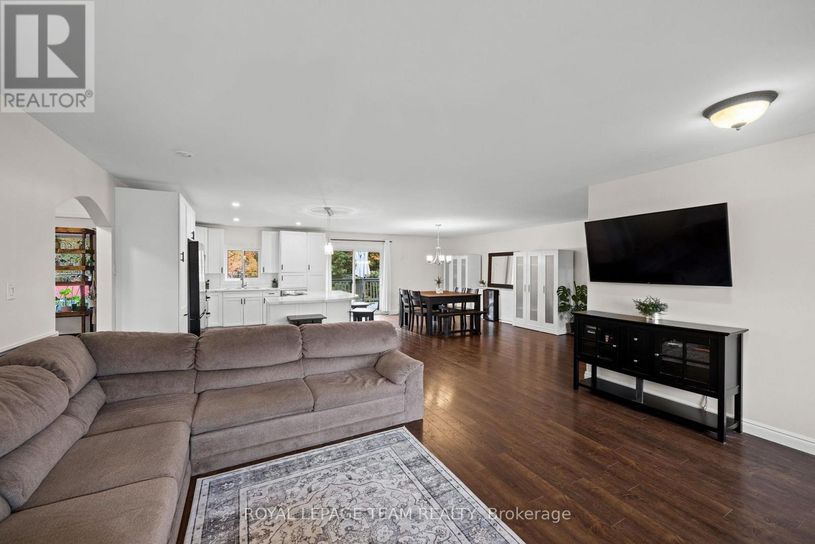 5630 Skakum Road Property Photo 6
