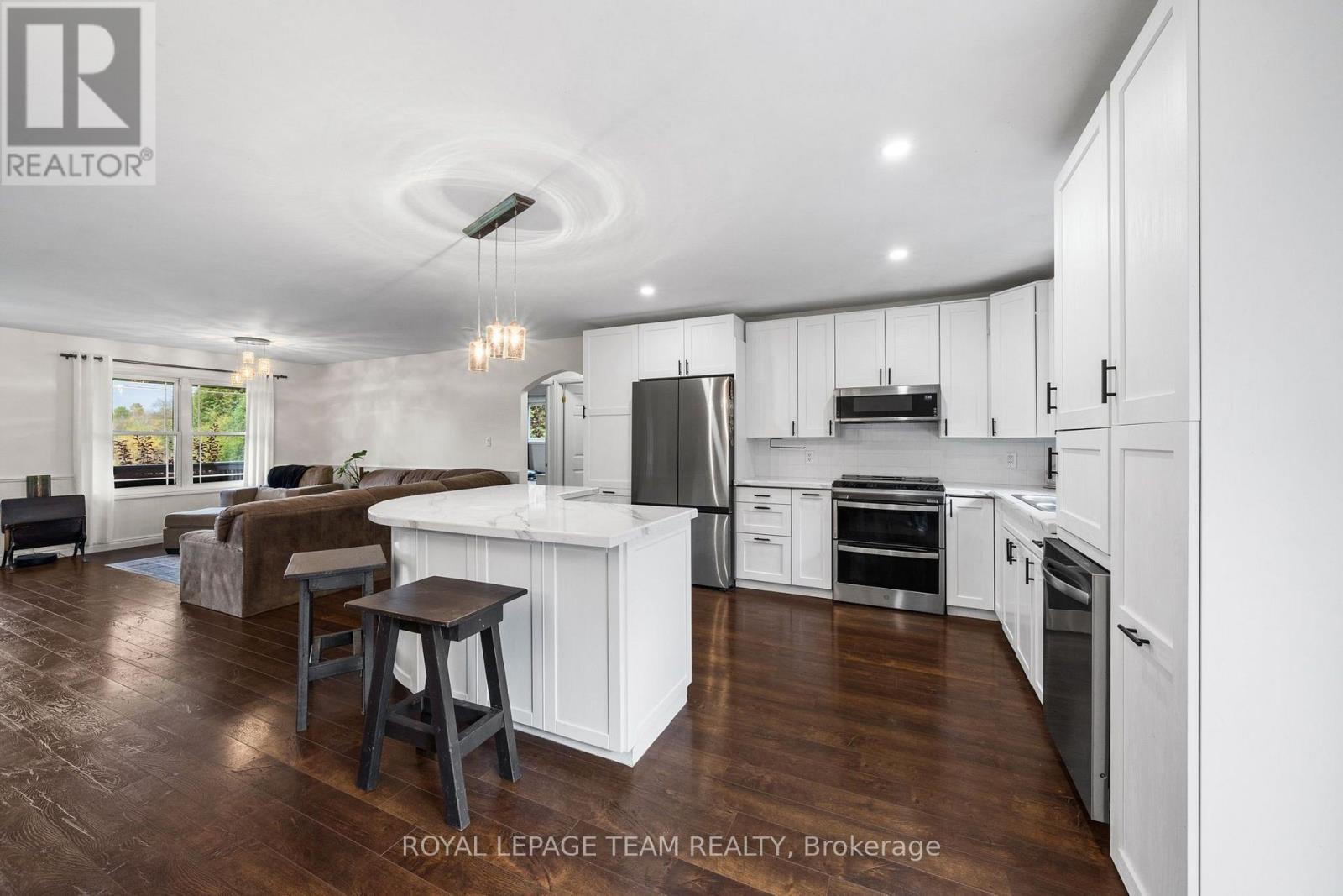 5630 Skakum Road Property Photo 10