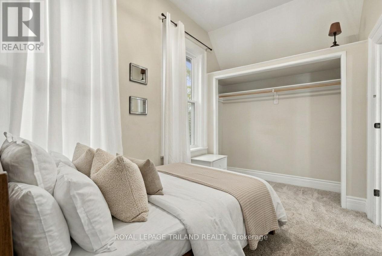 149 William Street Property Photo 10
