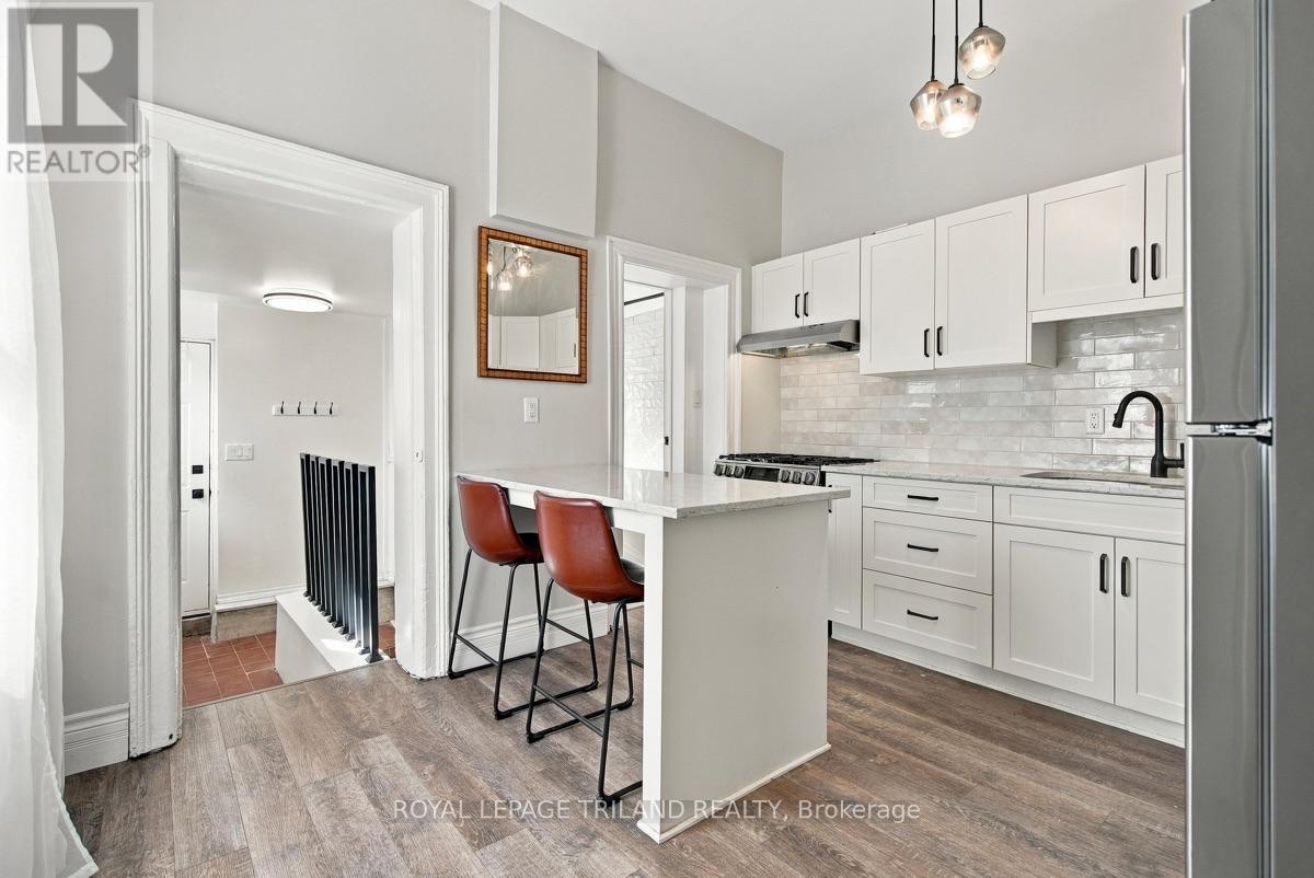 149 William Street Property Photo 12
