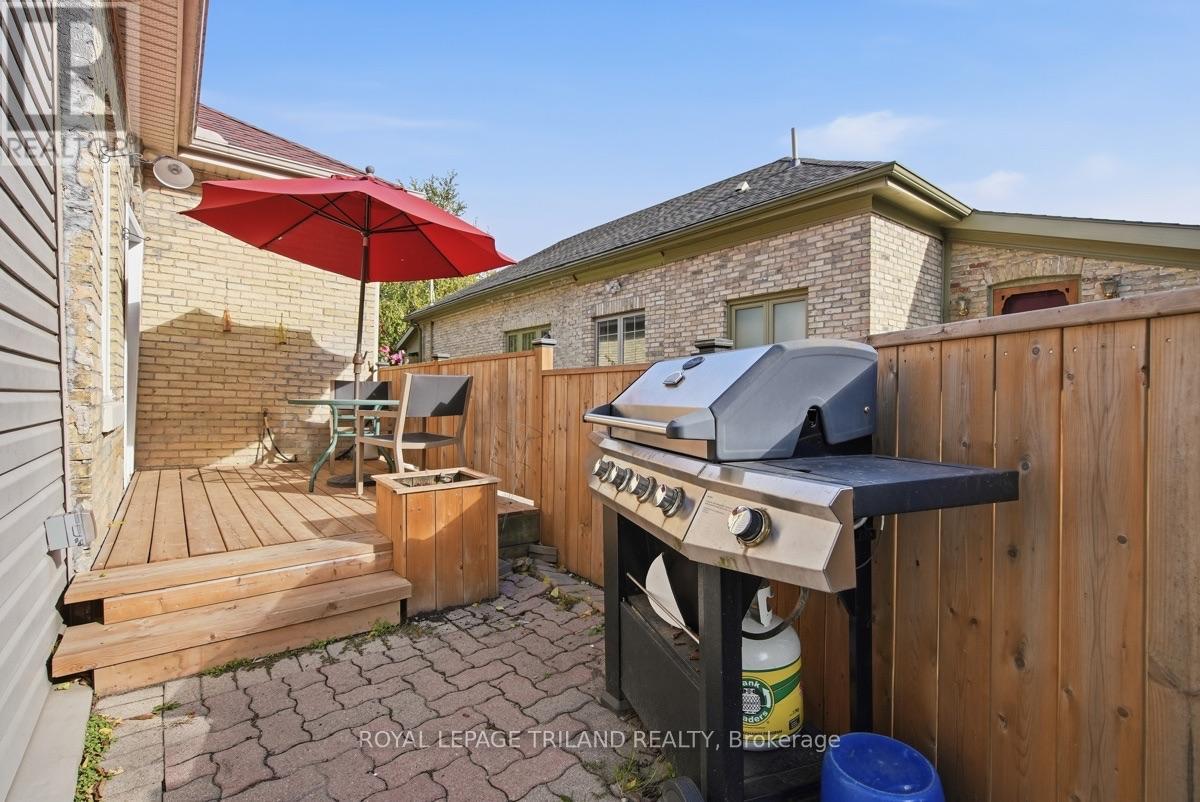 149 William Street Property Photo 25