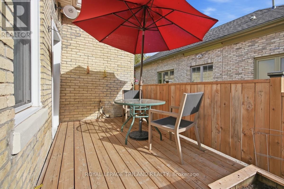 149 William Street Property Photo 26