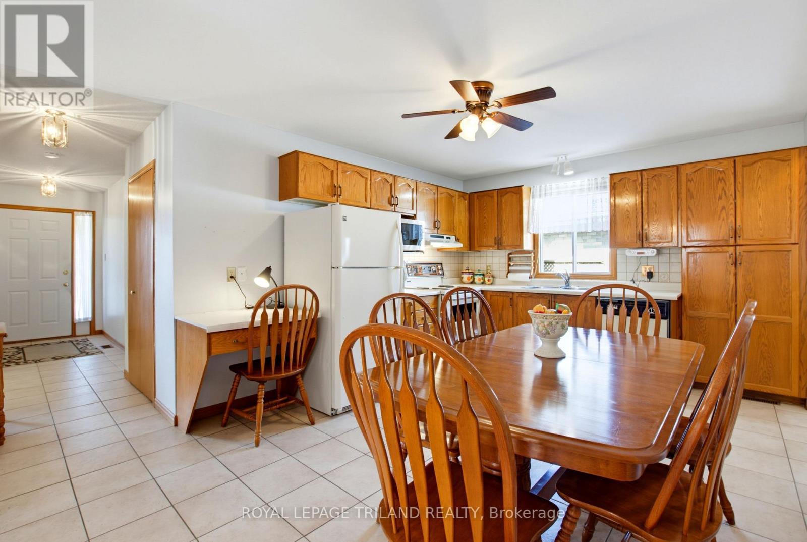 1749 Jalna Boulevard Property Photo 15