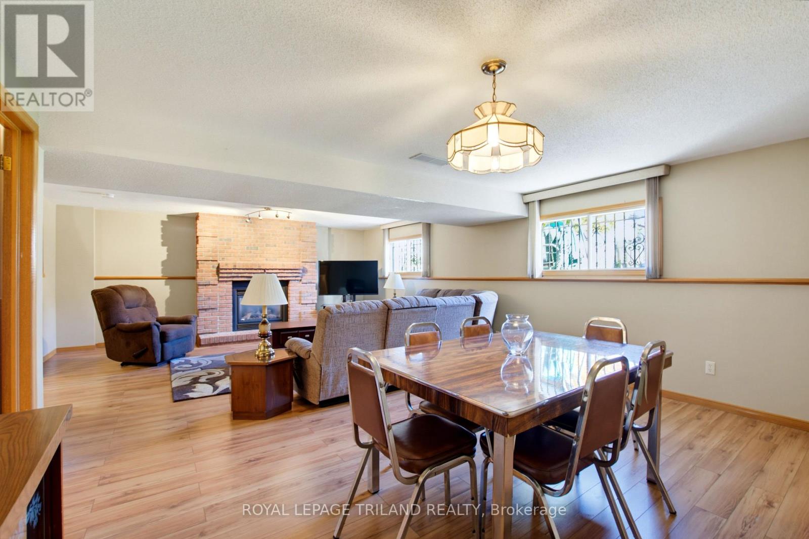 1749 Jalna Boulevard Property Photo 22