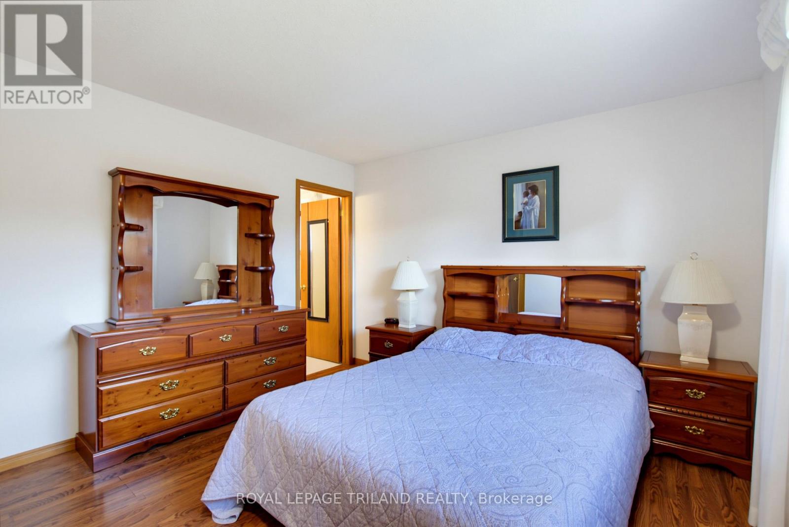 1749 Jalna Boulevard Property Photo 26