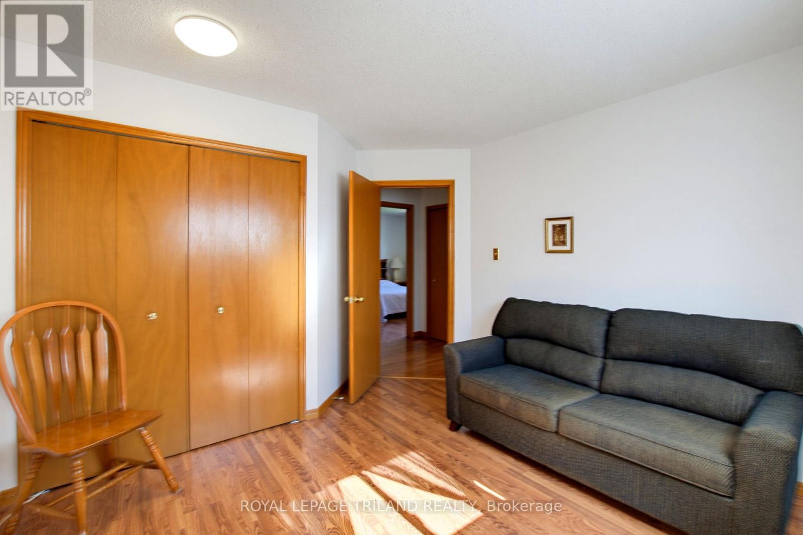 1749 Jalna Boulevard Property Photo 32