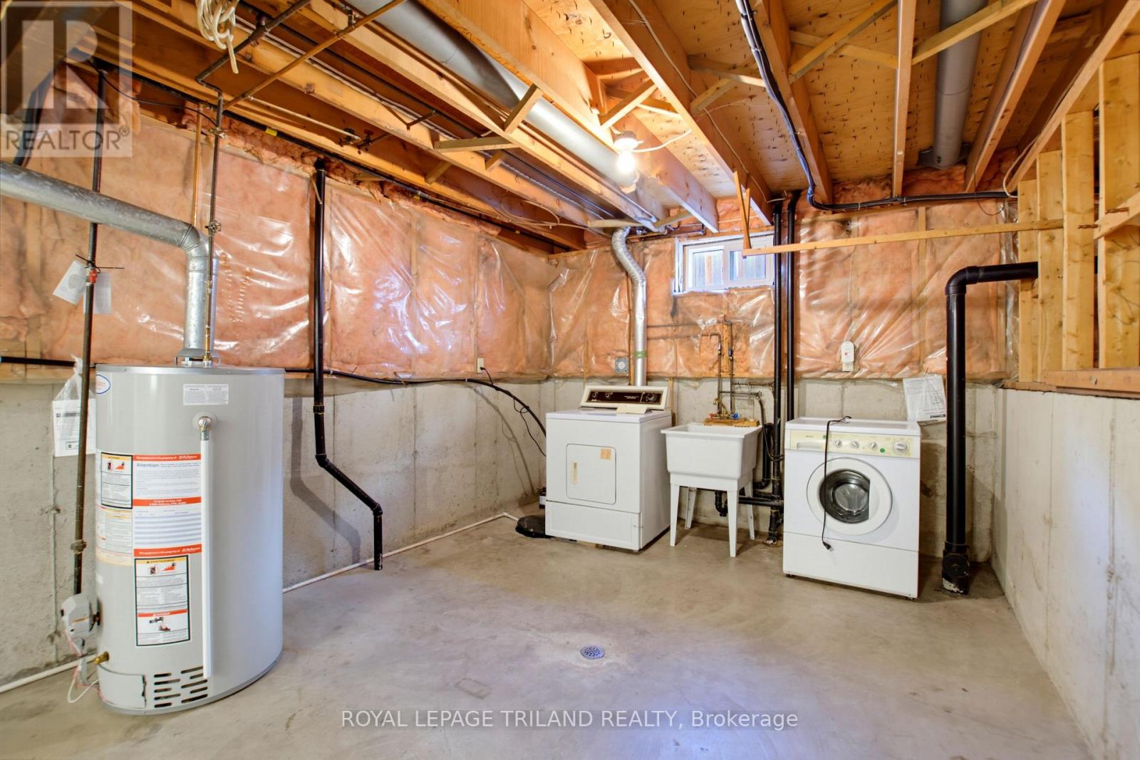 1749 Jalna Boulevard Property Photo 40