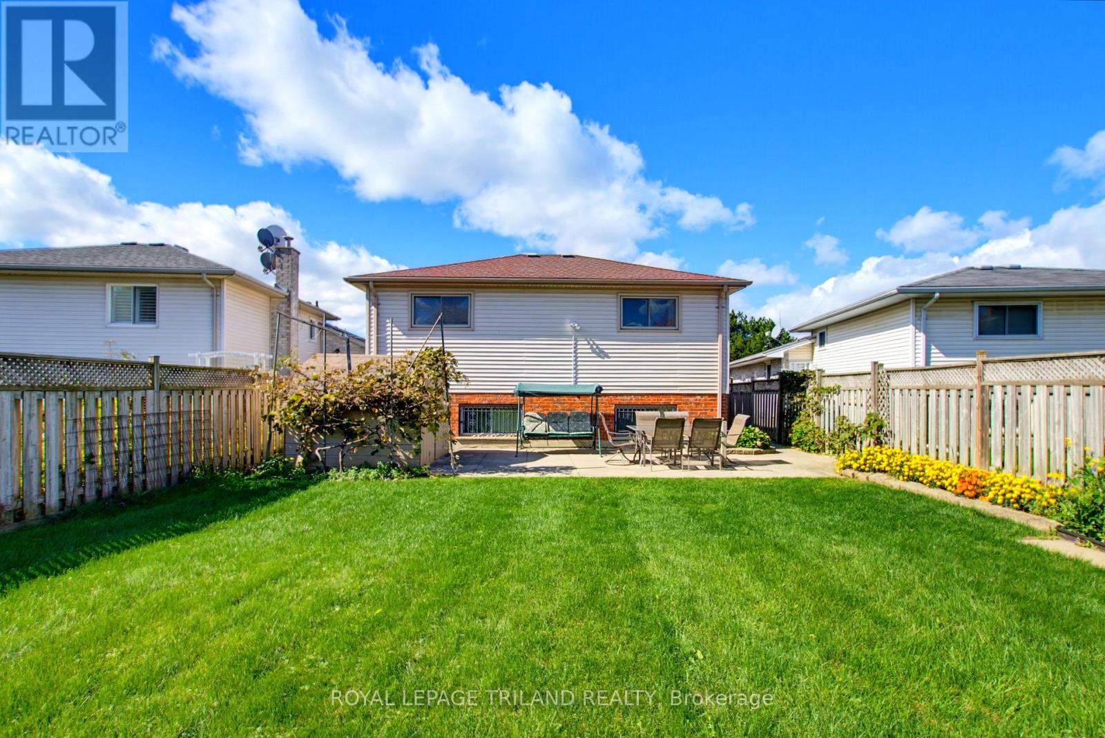 1749 Jalna Boulevard Property Photo 45