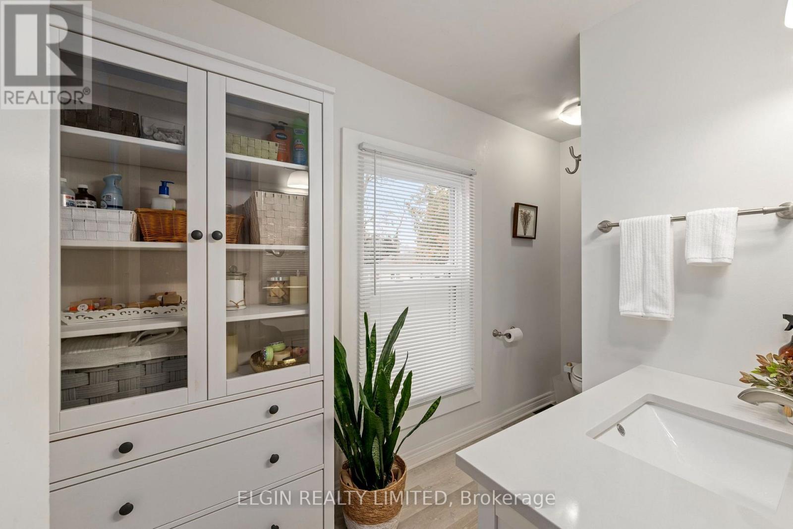 48 Elizabeth Street Property Photo 16