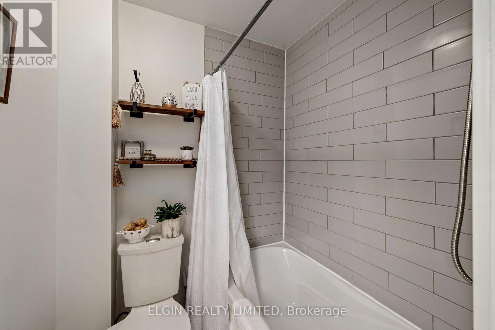 48 Elizabeth Street Property Photo 17