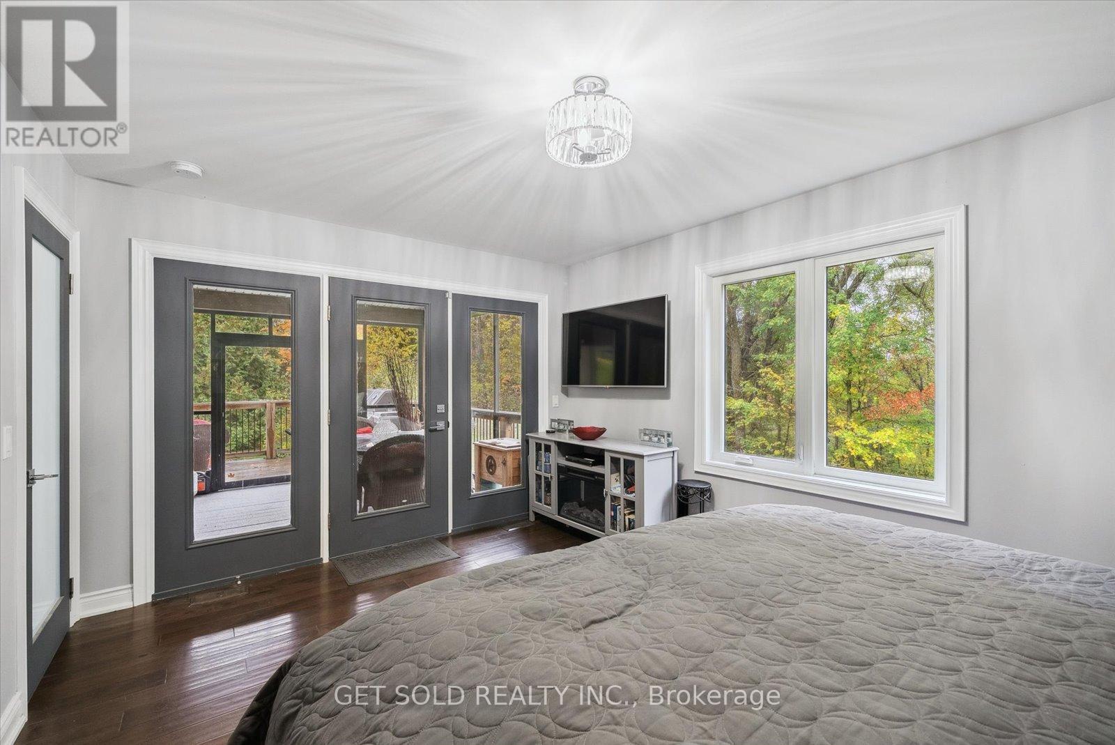 11 Fieldway Court Property Photo 14