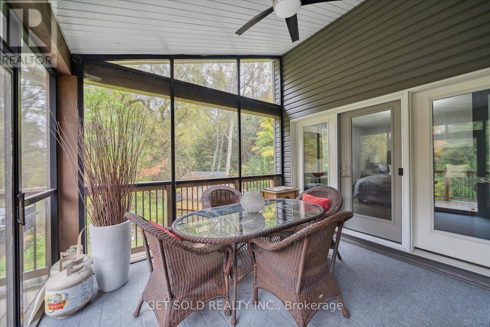 11 Fieldway Court Property Photo 18