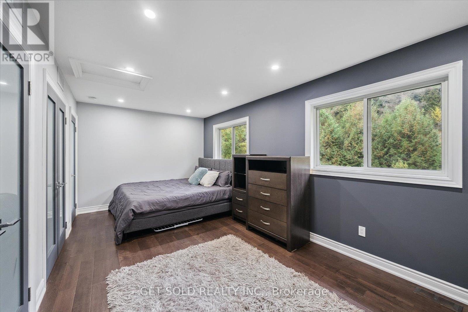 11 Fieldway Court Property Photo 23