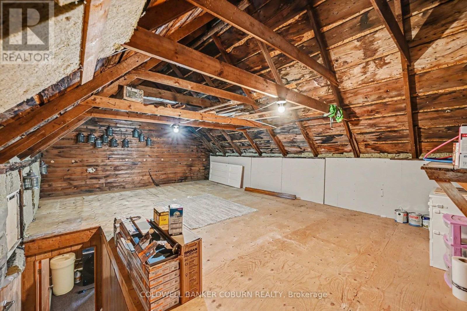 69 Main Street S Property Photo 41