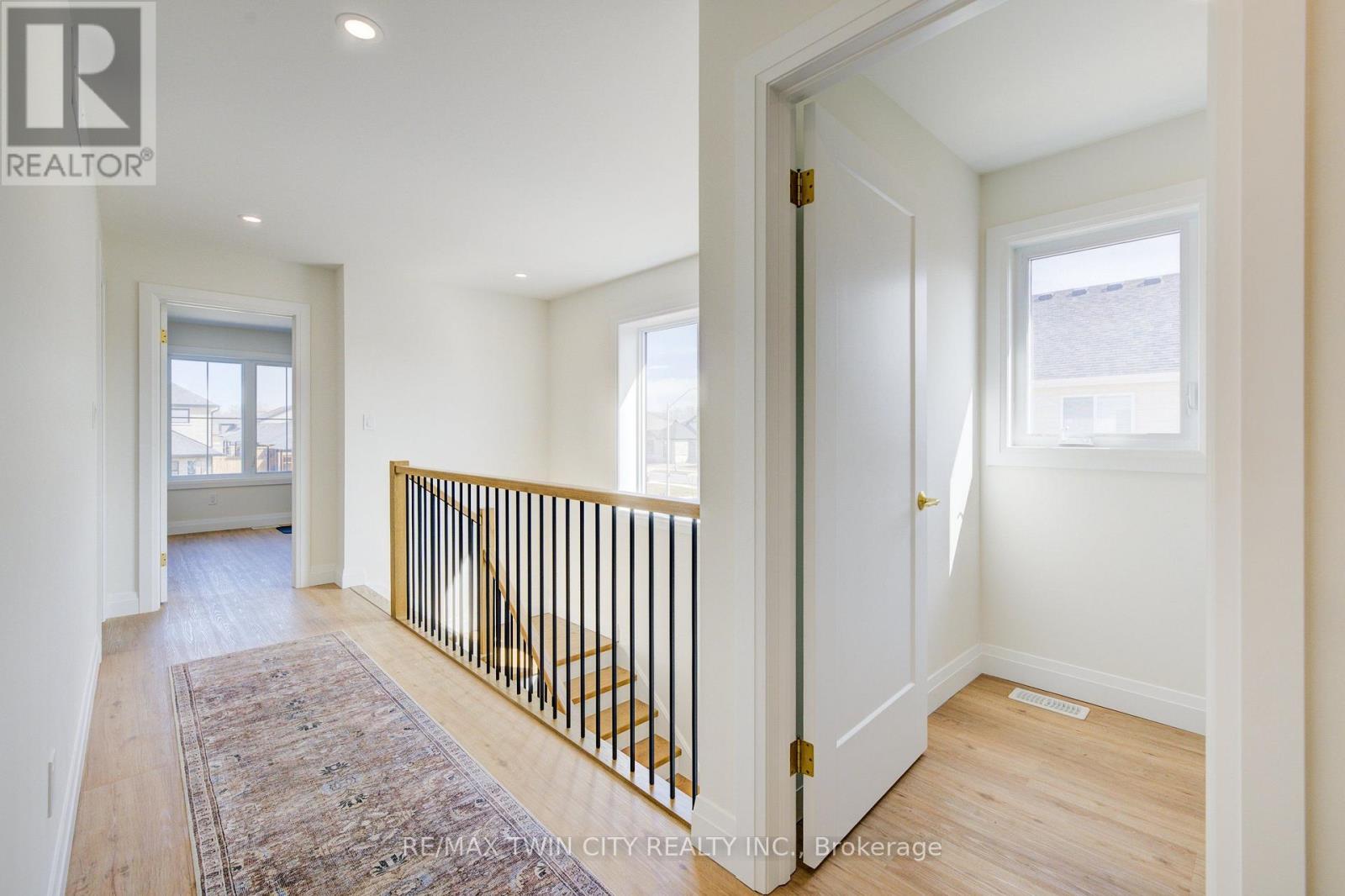67 Weymouth Street Property Photo 14