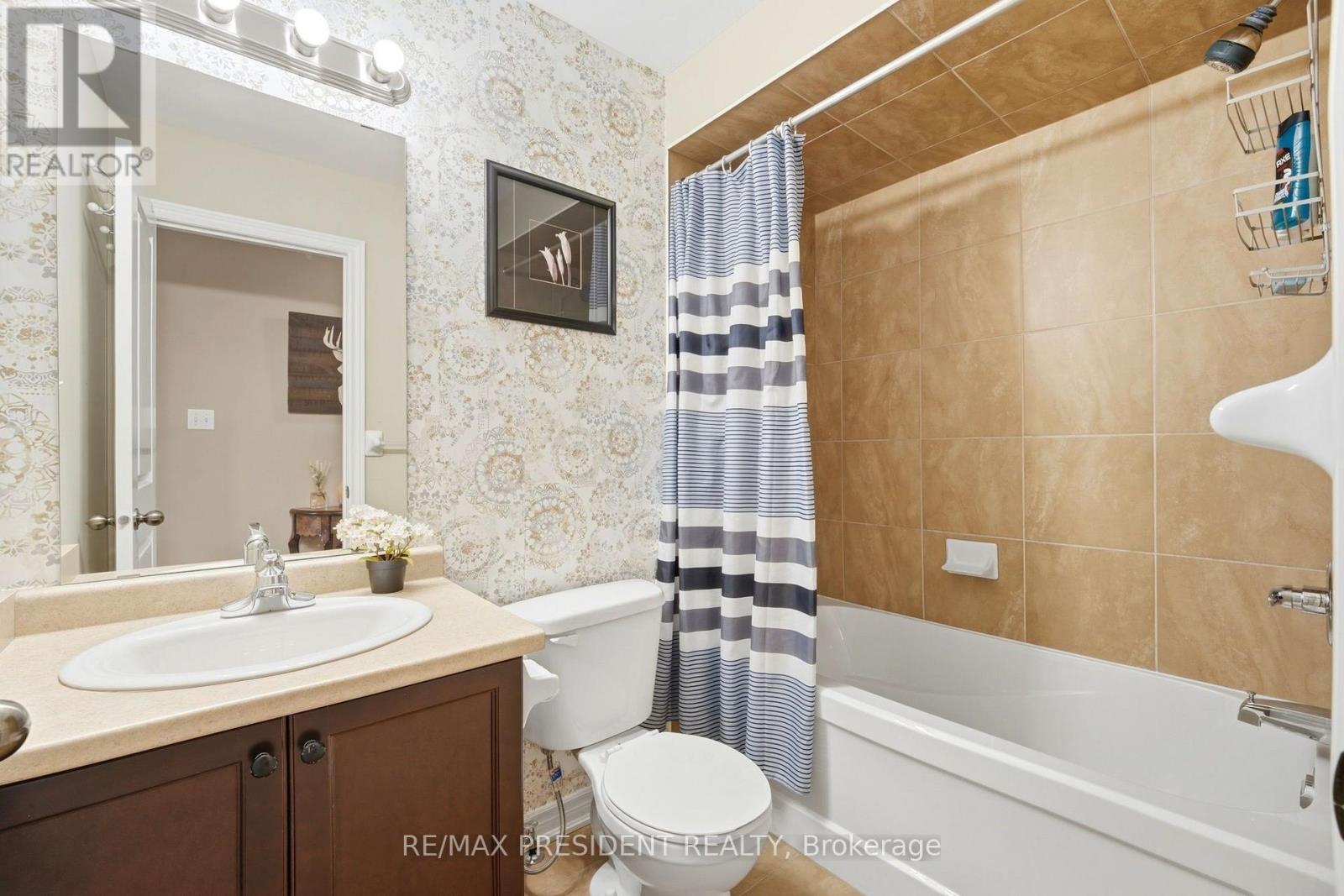 23 - 45 Seabreeze Crescent Property Photo 21