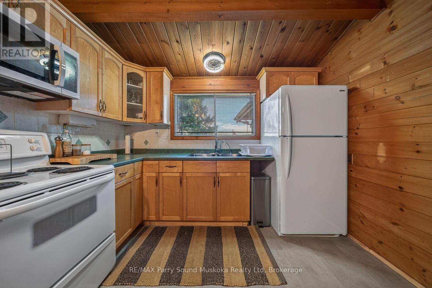 101 Robinson Road Property Photo 15