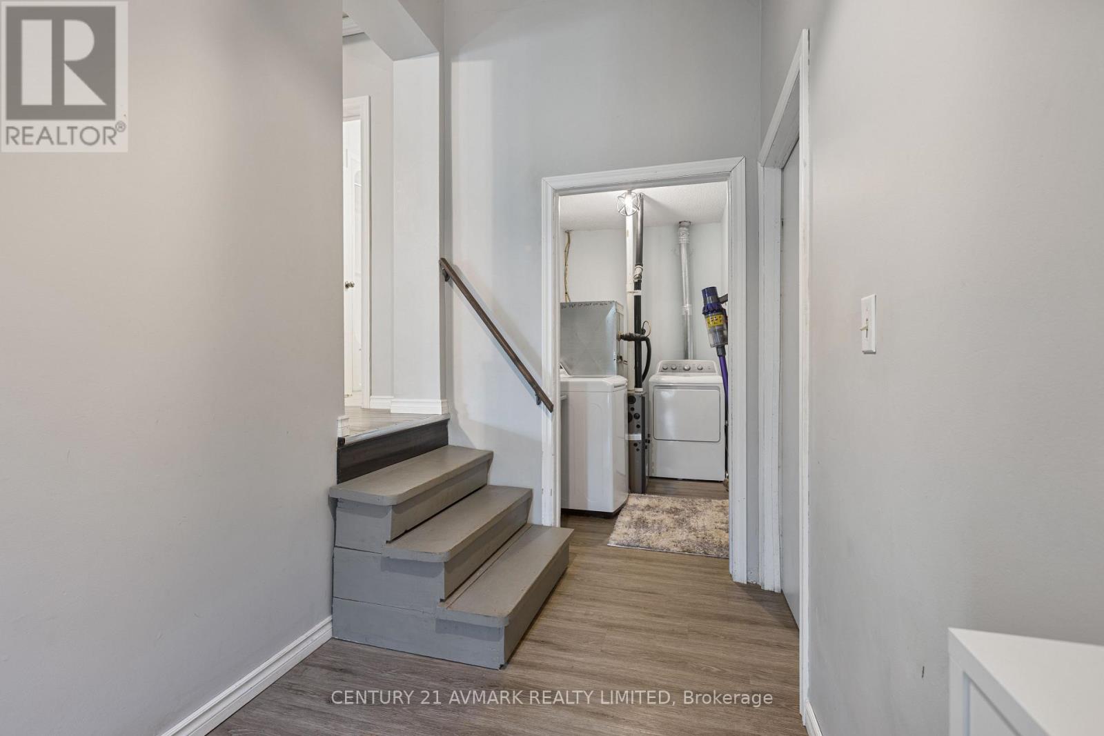 451 Argyle Road Property Photo 12