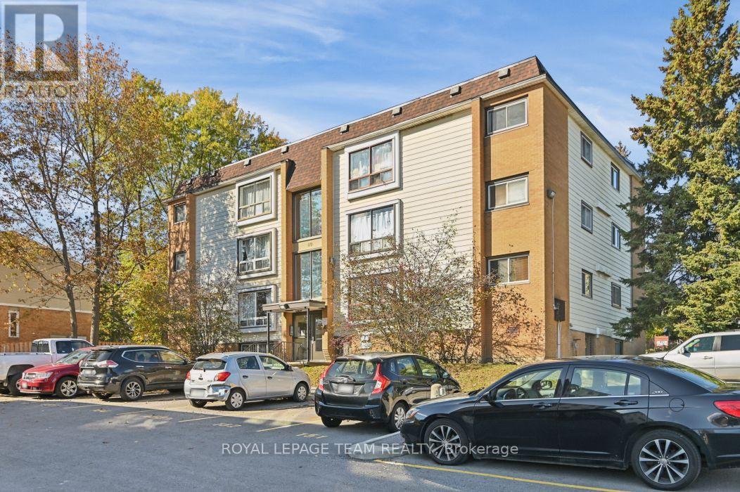 10 - 49 SUMAC STREET Property Photo 1