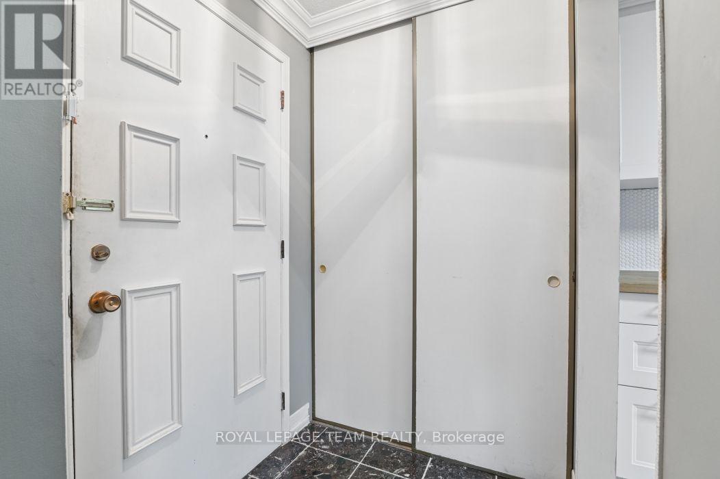 10 - 49 Sumac Street Property Photo 4