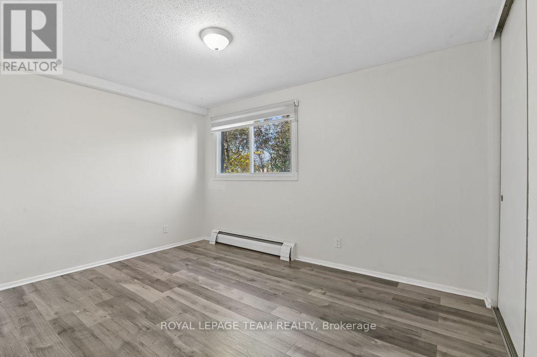 10 - 49 Sumac Street Property Photo 18