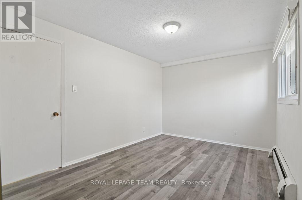 10 - 49 Sumac Street Property Photo 19