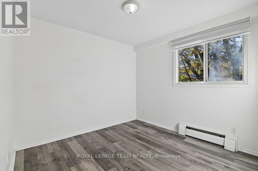 10 - 49 Sumac Street Property Photo 22