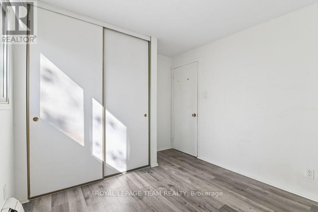 10 - 49 Sumac Street Property Photo 24