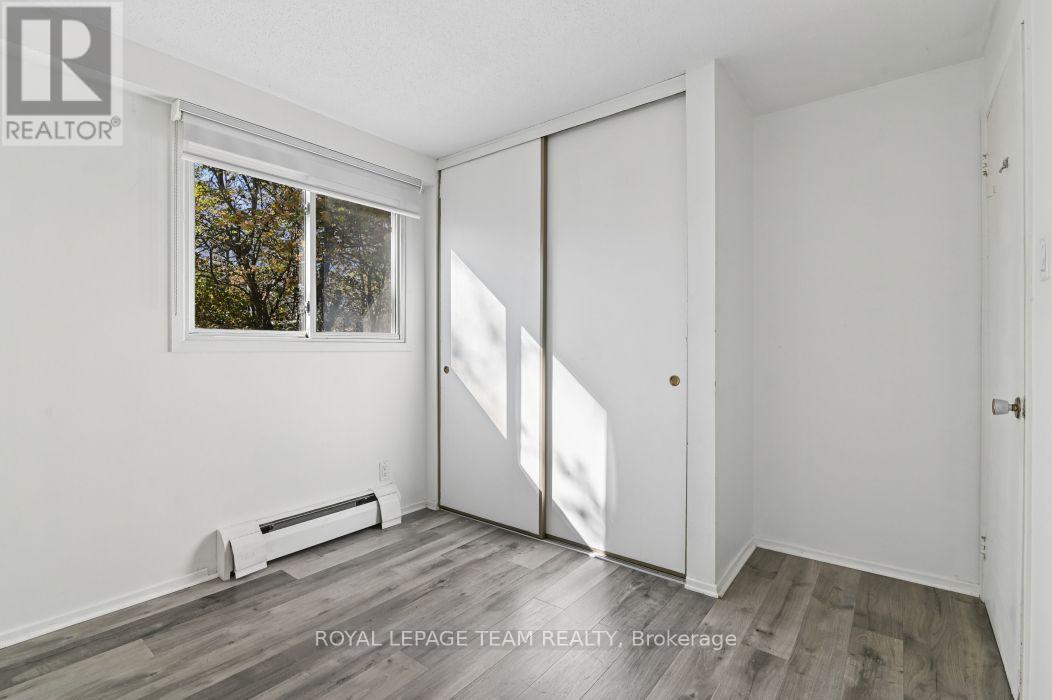 10 - 49 Sumac Street Property Photo 25