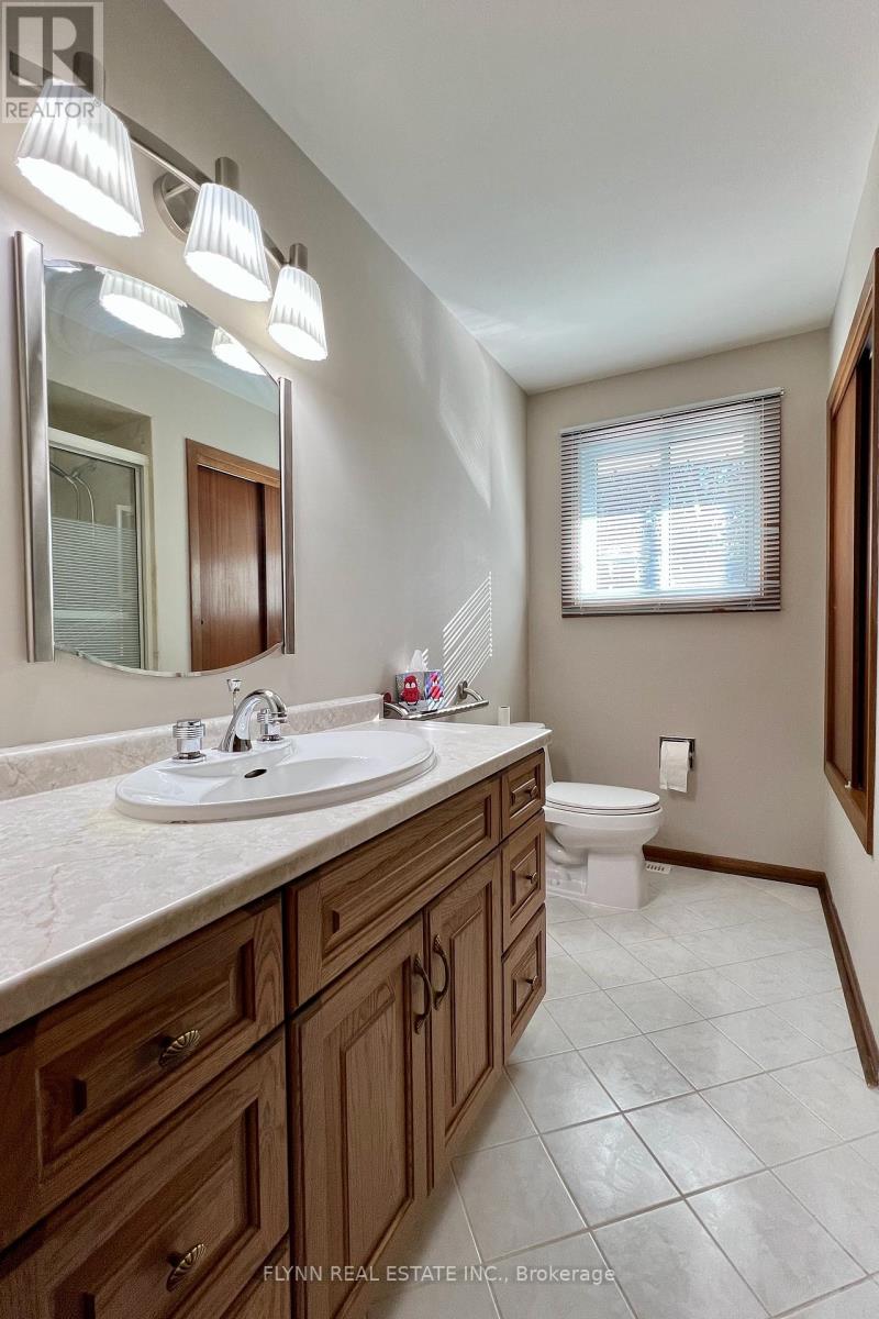 70 Richelieu Drive Property Photo 16