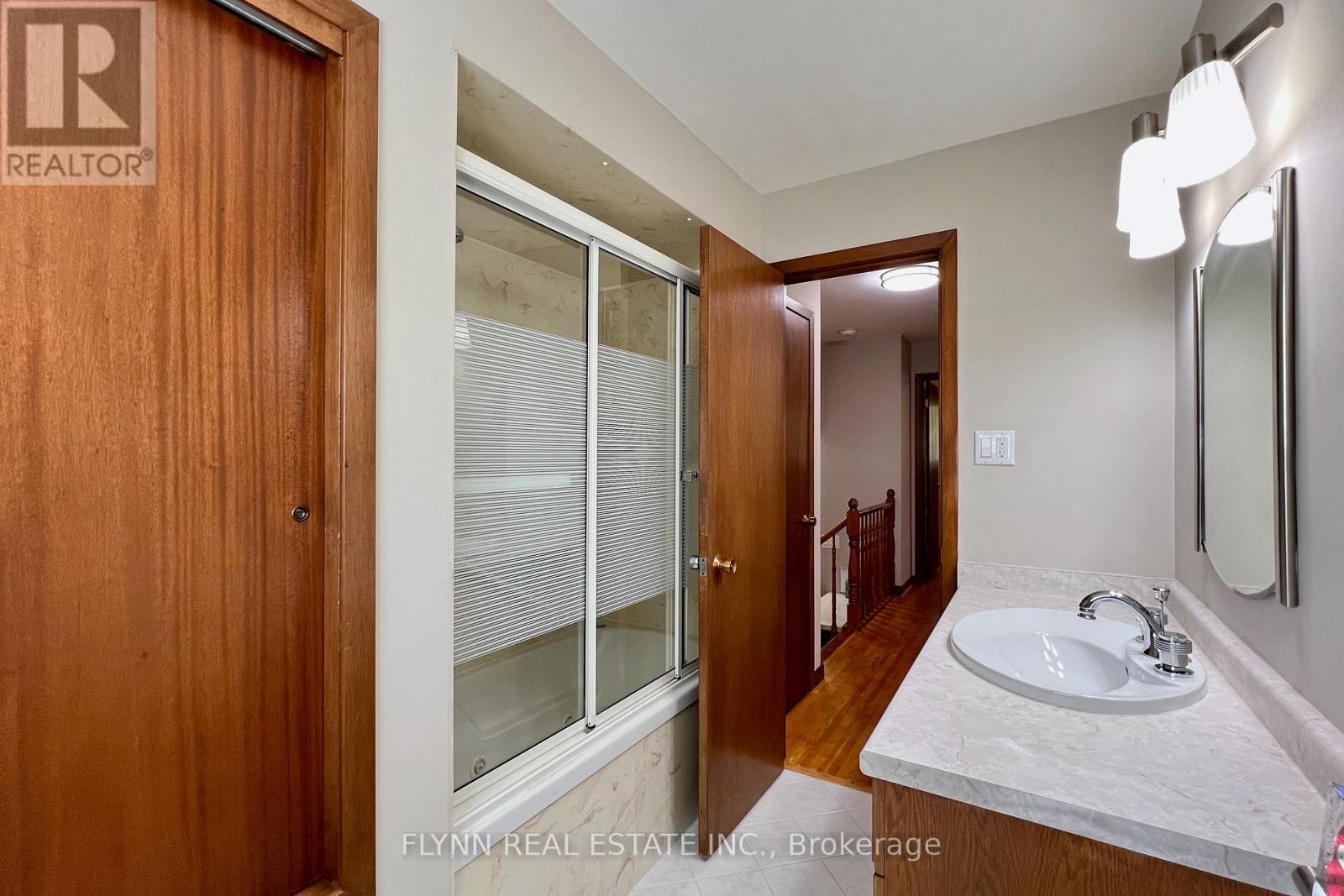 70 Richelieu Drive Property Photo 18