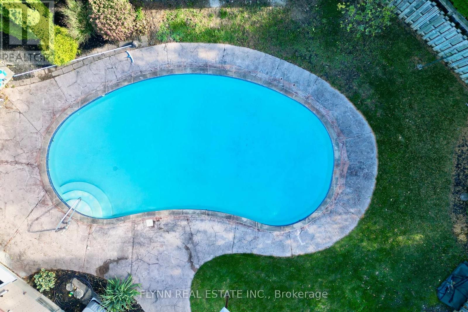 70 Richelieu Drive Property Photo 39