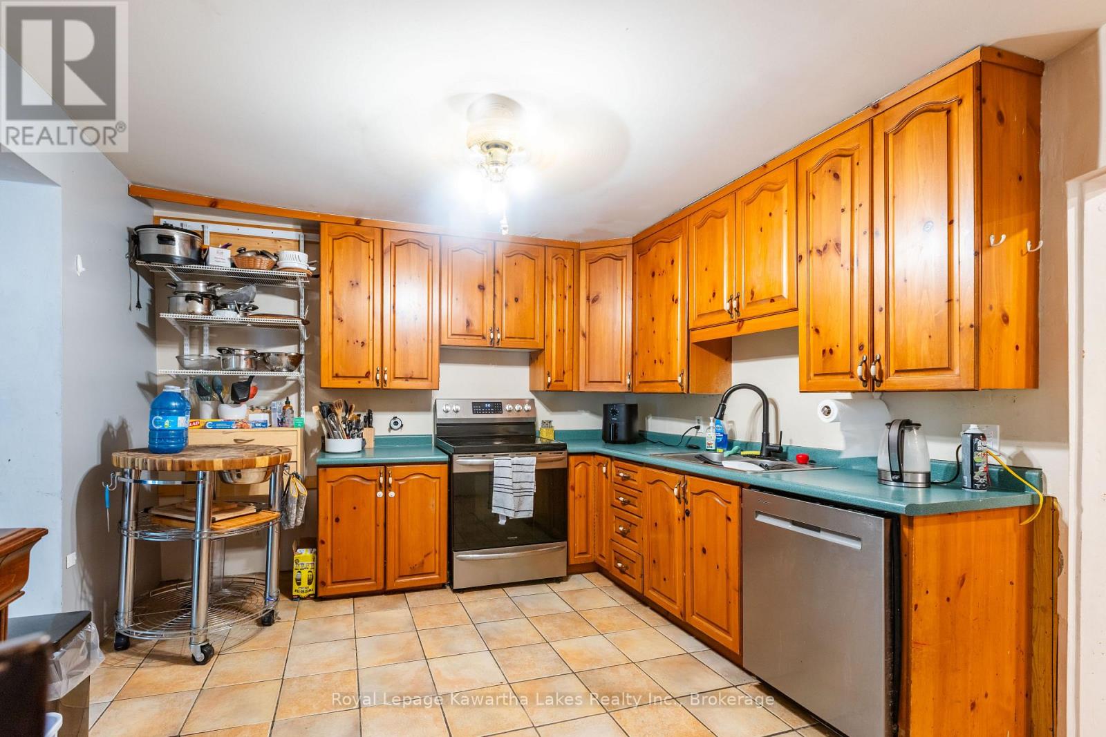 415 Eldon Road Property Photo 13