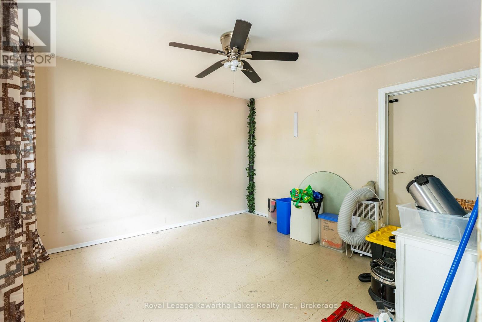 415 Eldon Road Property Photo 24